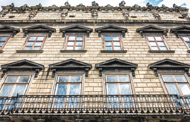 Historische Stuckfassade reinigen lassen
