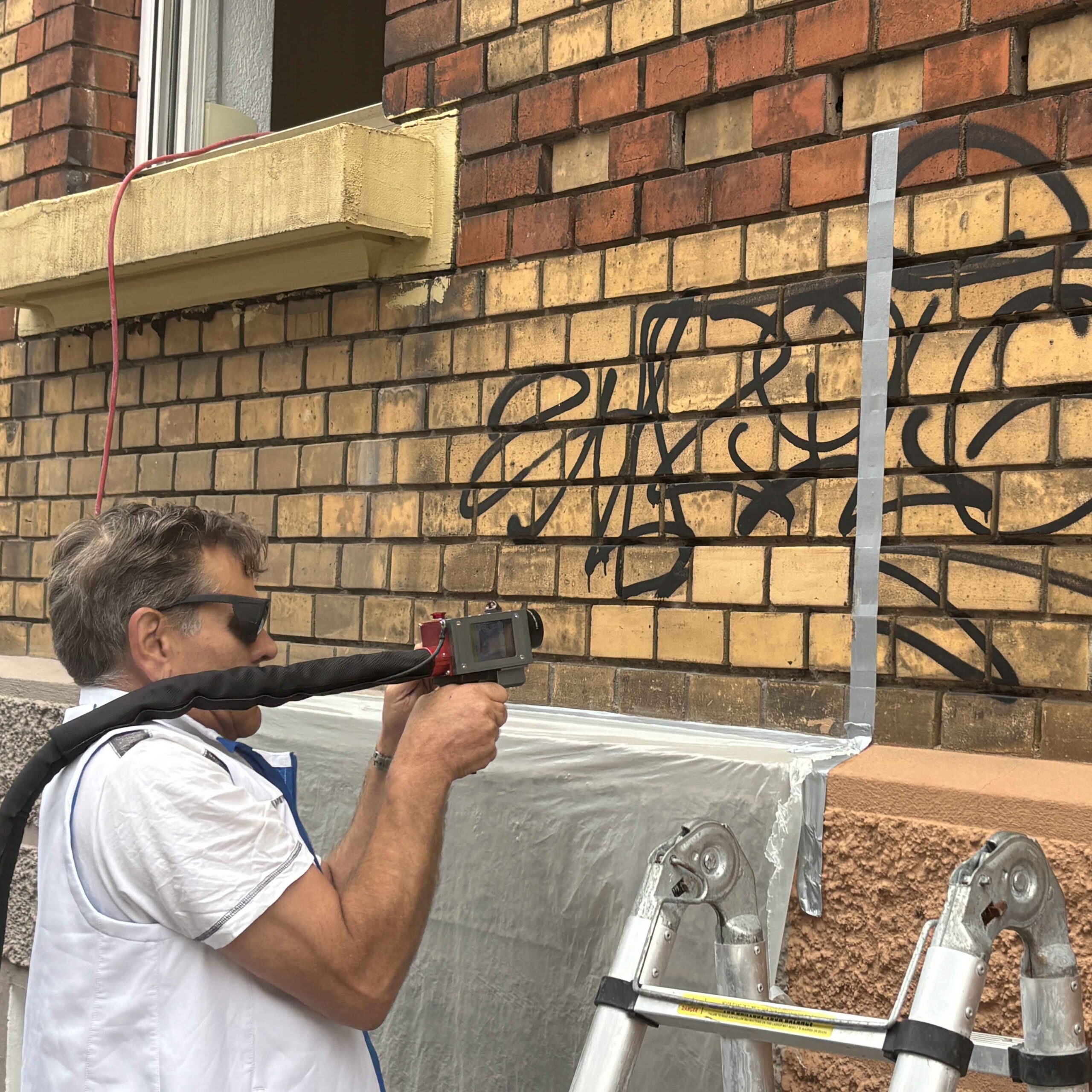Graffitientfernung im Laser-Verfahren